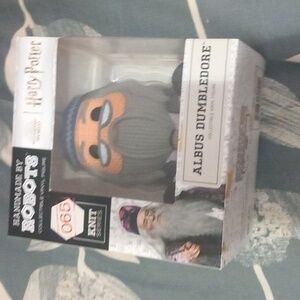 Dumbledore Handmade by Robots